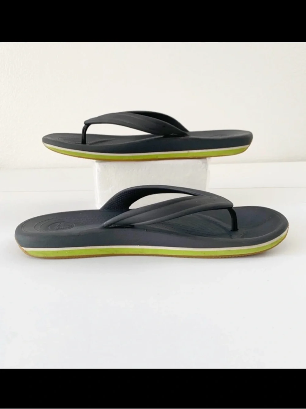 ▪️CROCS Men's Gray 